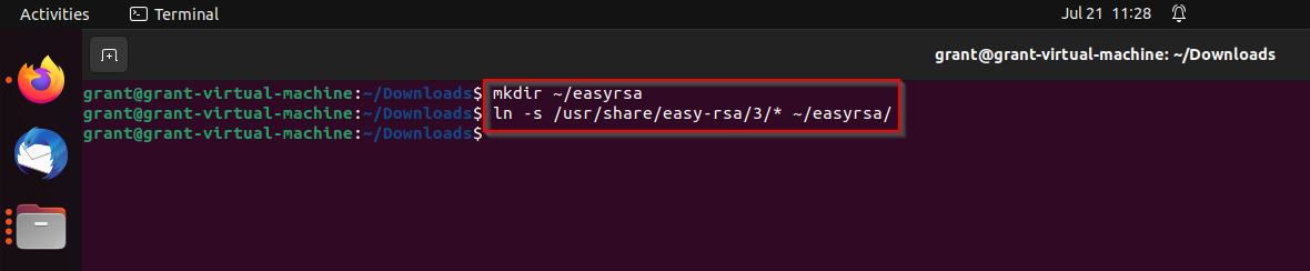 shows Linux command to create directory for Easy-RSA, followed by linking the package and the folder